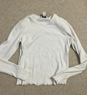 Athleta White long sleeve top thumbnail 1