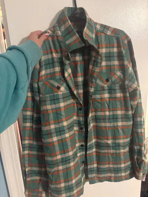 Patagonia flannel thumbnail 1