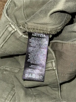 Aritzia TNA Wide Leg Cargo Pants Army Green Baggy Streetwear Contemporary Size 2 thumbnail 7