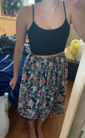 Tropical skirt Multiple Size M thumbnail 1