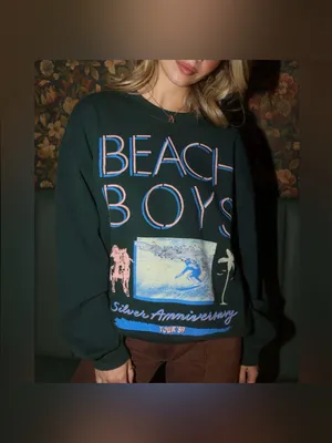 NWOT Daydreamer The Beach Boys Silver Anniversary Boyfriend Crew - Pine - Small thumbnail 5