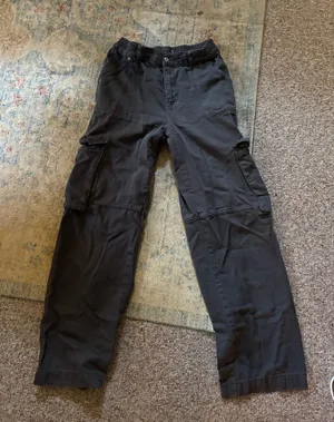Pull & Bear Black Cargo Pants thumbnail 1