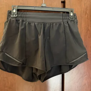 Lululemon Shorts thumbnail 1