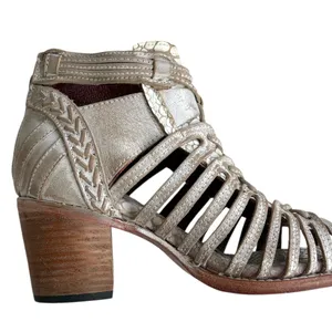 Like New FreeBird by Steven Leather Wazee Heeled Sandals Size thumbnail 3