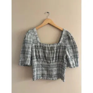 Universal Thread Cotton Square Neck Smocked Puff Sleeve Top Size Medium Gingham thumbnail 3