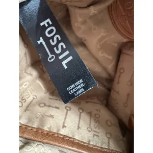 Fossil Issue 54 Brown Leather Messenger Bag‎ Crossbody Charm Satchel Chain Purse thumbnail 8