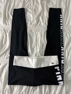 PINK Victoria's Secret Leggings thumbnail 1