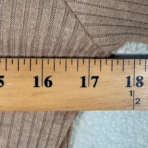 Group Babaton Tan Ribbed Turtleneck Sweater Womens M Neutral Classic Minimalist thumbnail 4