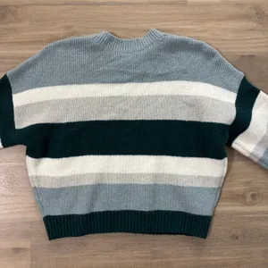Hollister White Green Grey Striped Sweater Women Size Small thumbnail 3