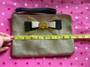 Betsey Johnson Silver Beige Black Gold Metallic Bow Wristlet Clutch Bag thumbnail 4