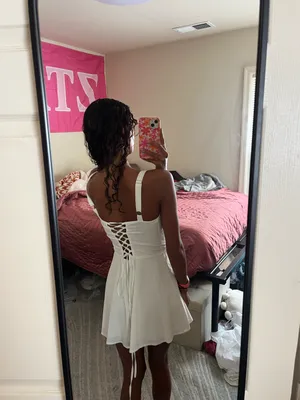 graduation white dress Size XS thumbnail 3