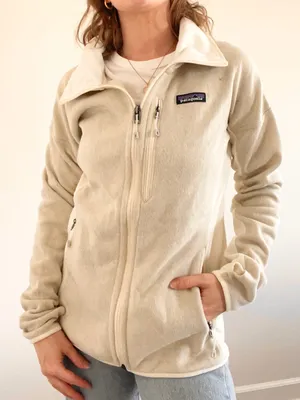 Patagonia Women's Cream Full-Zip Fleece Jacket thumbnail 5