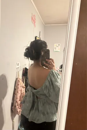 Floral Top Francesca's thumbnail 4
