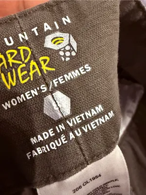 Mountain Hardwear Hiking Pants thumbnail 3