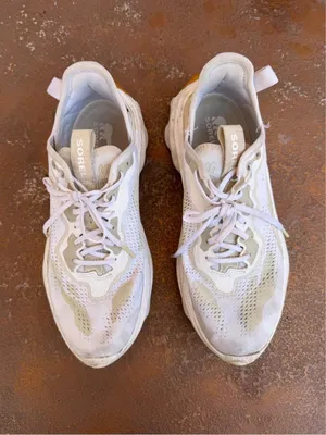 Sorel white Kinetic Breakthru Day Lace trainers sz US 9 women / in good condition thumbnail 3