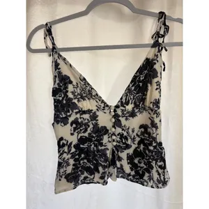 Reformation Cluny Top Blue Floral Size 6 thumbnail 2