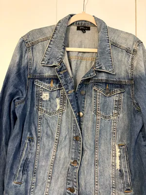 Medium Wash Denim Denim Jacket Blue Size L thumbnail 1