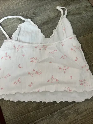 Brandy melville White Floral Ribbed Cami Tank Top - Lightweight Spaghetti Strap thumbnail 5