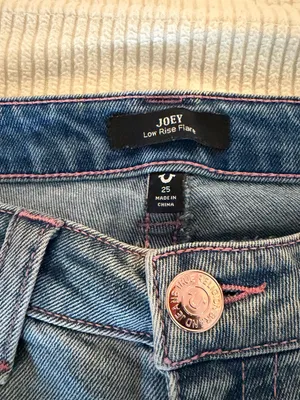 True Religion Joey Low Rise Flap Flare Jeans in Salt Water, size 25. thumbnail 6