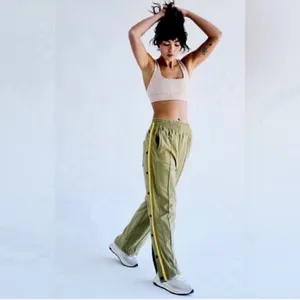 Free People Movement Baby Got Back Green Sweatpants(Size Small) thumbnail 2