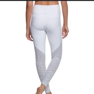 Beyond‎ Yoga Cut It Out Mesh High Waist Leggings Size: M thumbnail 2