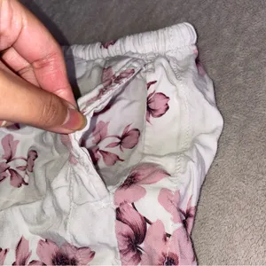 Brandy Melville Floral Print Shorts thumbnail 3