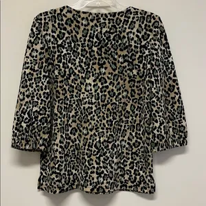 NWOT Jules & Leopold tan with green & black leopard spots the neck top thumbnail 5