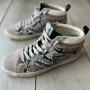 Gianni Bini Women’s high top mixed print animal suede sneaker size 6.5 thumbnail 2