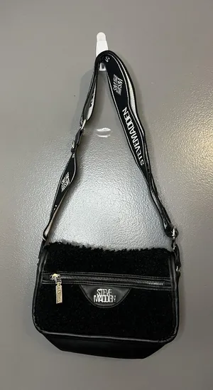 Steve Madden Crossbody Shoulder Bag Womens Black Sherpa Faux Leather Zip Logo thumbnail 1
