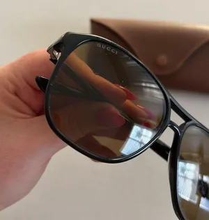 Gucci Aviator Sunglasses thumbnail 8