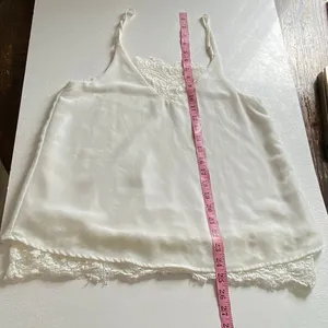 Entro White Lace Trim Cami Tank Top Size Small Flowy Boho Feminine Blouse thumbnail 6