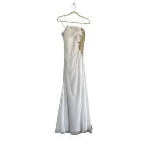 La Femme Emilia Gown White Sz 2 Embellished Formal prom dress thumbnail 2