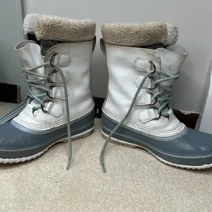 Sorel: White and Blue Waterproof Winter Boots thumbnail 5