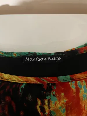 Madison Paige abstract Brushstroke Tunic Top in Green & Orange thumbnail 4