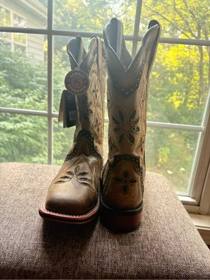 Laredo Tan and Brown Western Cowboy Boots with Embroidered Stitching thumbnail 3
