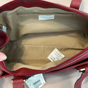 NWT First Issue red pebbled faux leather bag 1 inside & outside pocket zip close thumbnail 9