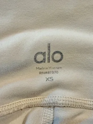 ALO Yoga High Waist Cargo Leggings Bone Ivory Cream White Extra Small XS Workout thumbnail 6