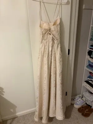 Windsor White Prom Dress thumbnail 2