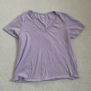 Lavender Old Navy Top thumbnail 1