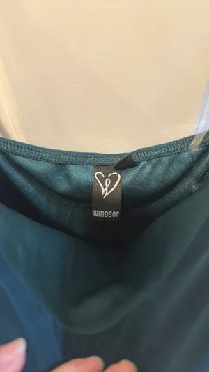 Windsor Winter Formal Dress thumbnail 2
