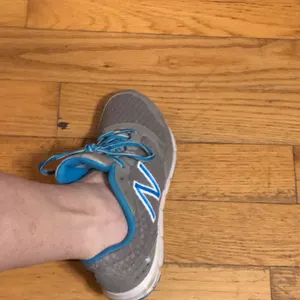 New Balance 630V2 sneakers size 10 great shape gray and teal breathable comfort thumbnail 5