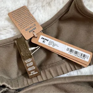 Skims Outdoor Scoop Bralette XXS - Army Green thumbnail 3
