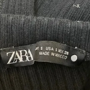 Zara Black Ribbed Knit Mesh Sheer Long Sleeve High Neck Slim Crop Shirt Top Sz S thumbnail 3