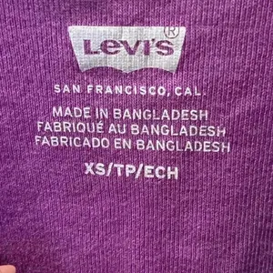 Levi's Women's Graphic Ringer Mini Tee (Size XS) thumbnail 5