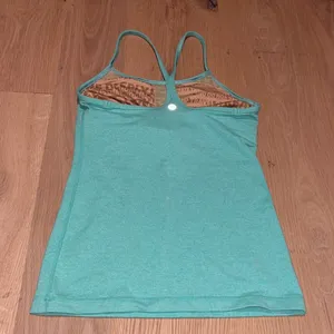Lululemon Power Y tank thumbnail 3
