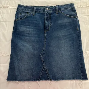 Universal Threads Blue Jean Skirt thumbnail 1