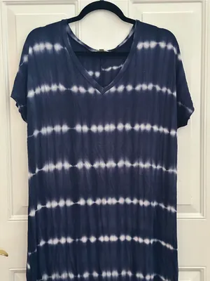 Hailey & co Women's Navy Tie-Dye V-Neck Maxi Dress size L thumbnail 4