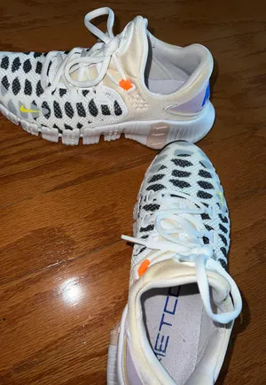 Nike Metcons thumbnail 1