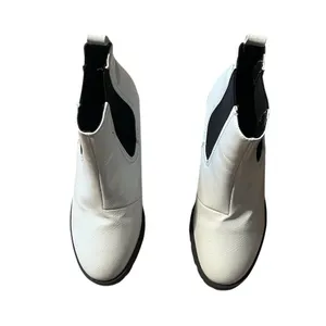 Topshop Women's White Chelsea Boots Size 7.5 Block Heel Fashion thumbnail 3