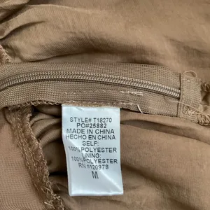 Entro‎ V Neck Satin Ruched Top Size Medium Taupe thumbnail 4